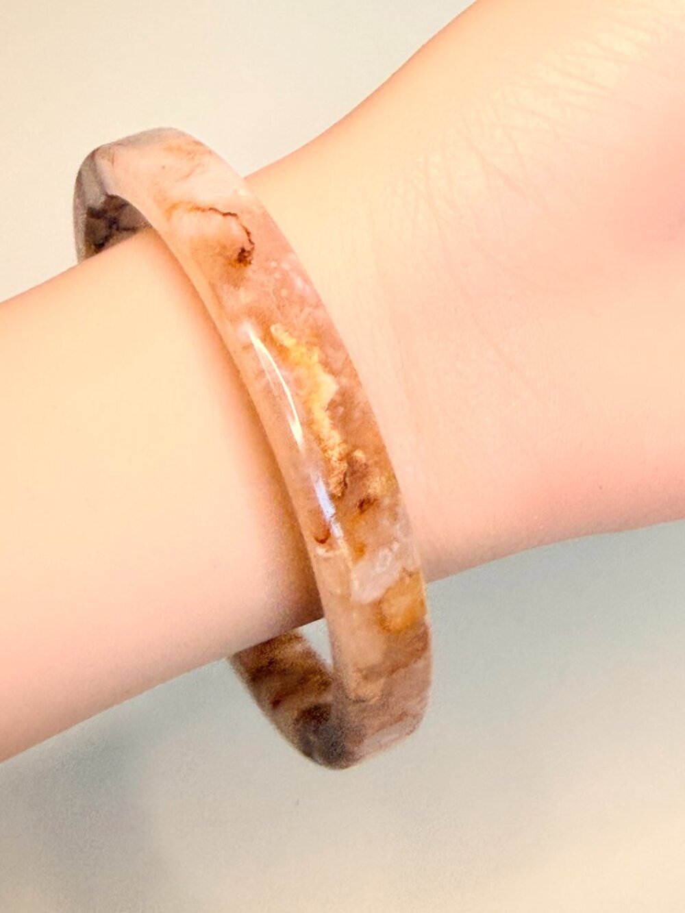 Natural Sakura Agate Bangle 62.4mm | Cherry Blossom Agate